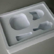 雕刻電子產品與皮革制品的產業融合與市場機遇